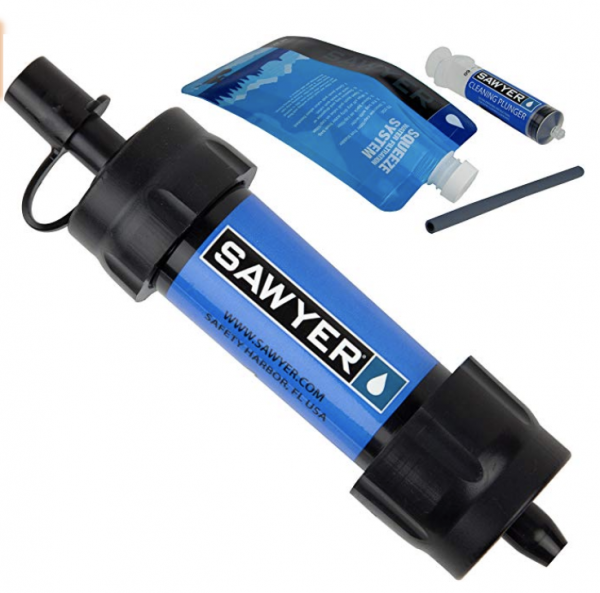 Suction water filter